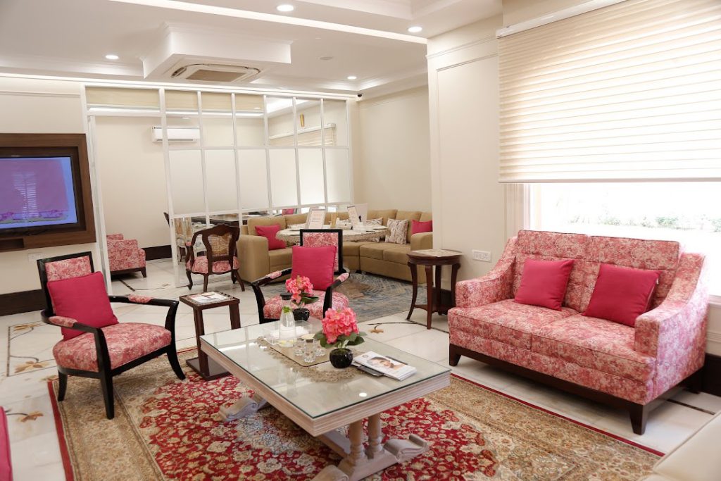 best dermatologist in india