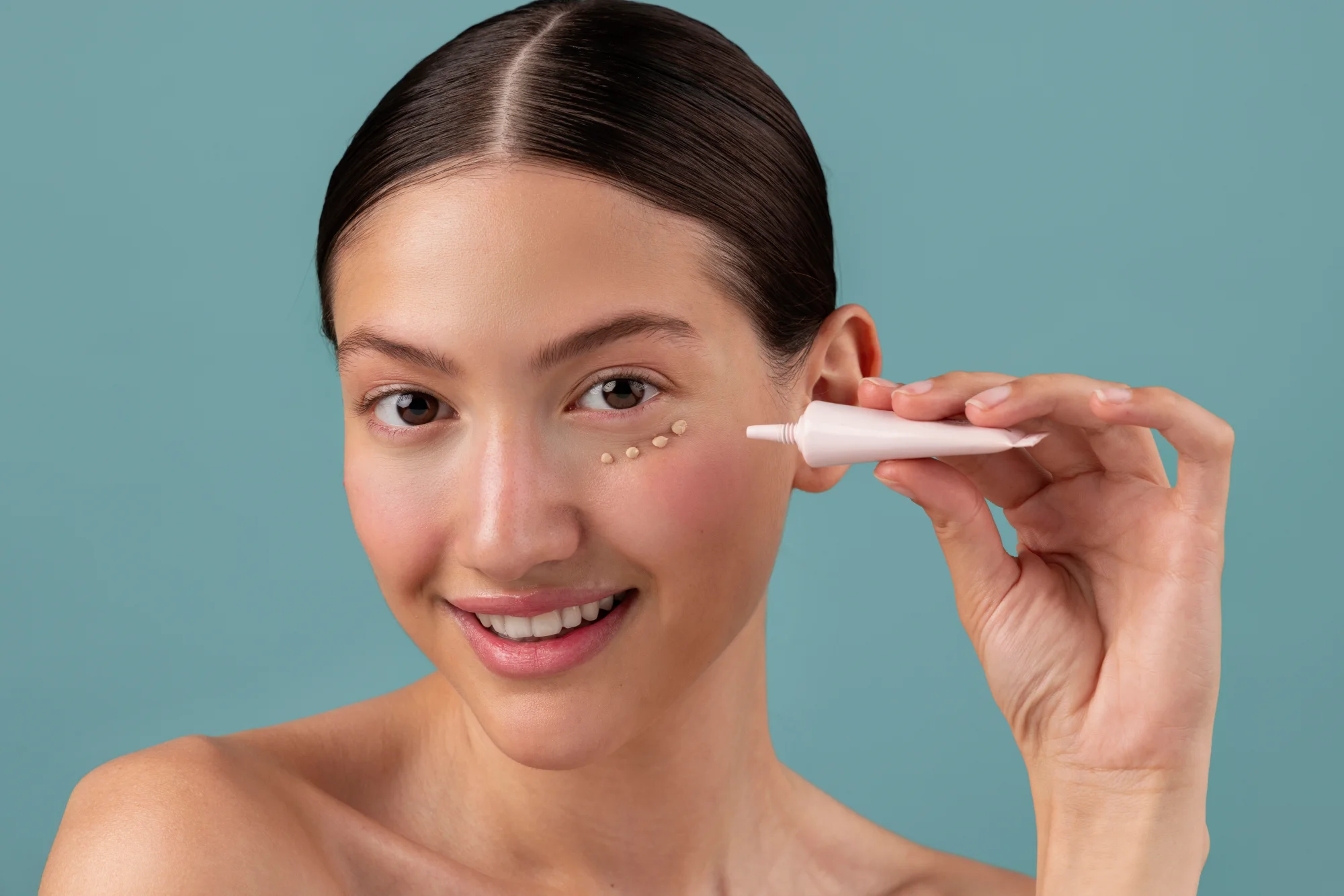 The Best Dark Circle Treatments to Try - Isaac Luxe